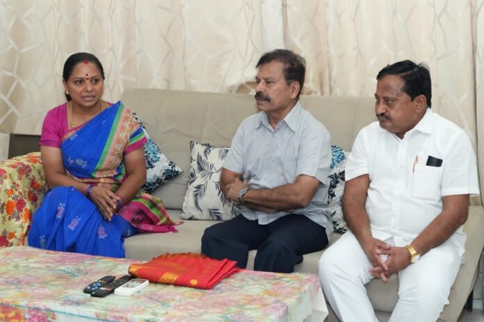 Kavitha Meets Prominent Banjara Leaders