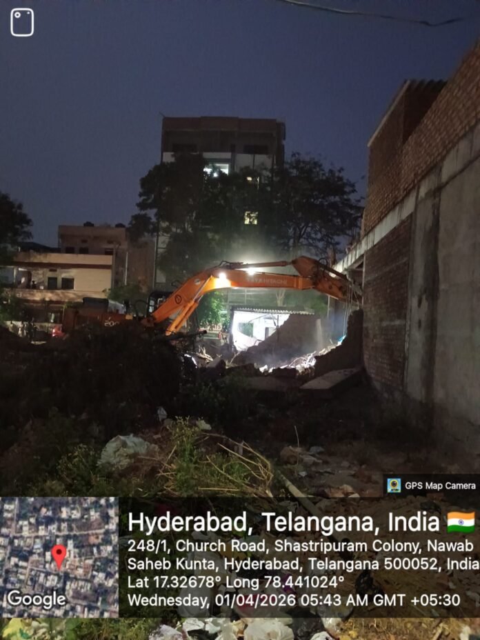 Massive Hydra Operation in the Old City