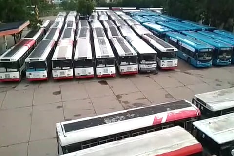 Buses stranded at Jubilee Bus Station.