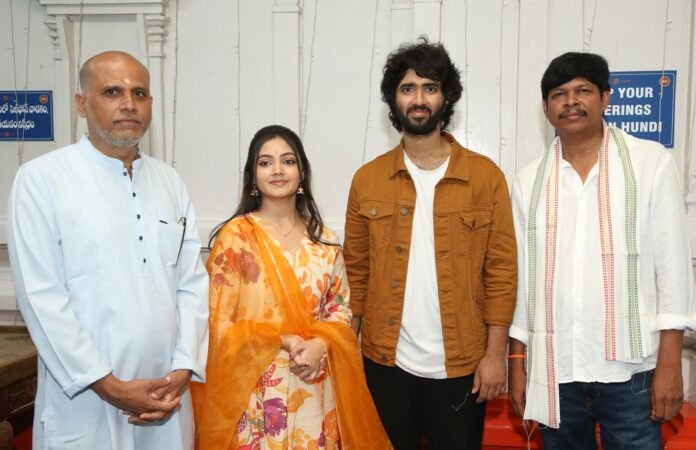 Movie launched starring Vandemataram Srinivas's son, Suswara Tarang, as the hero.