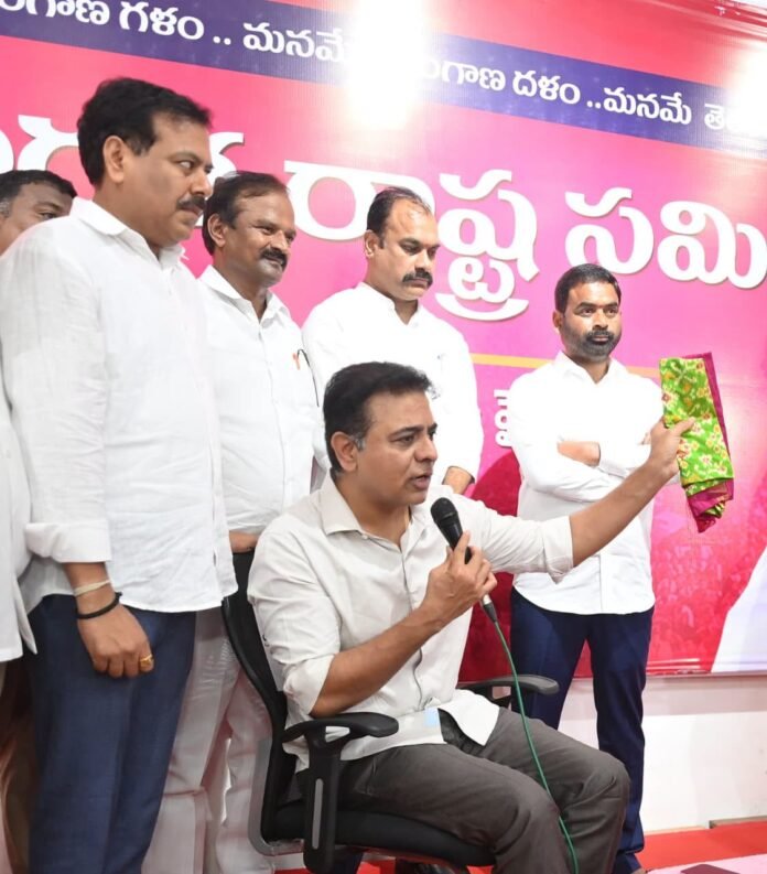 'Who struck poses... who changed the location?' – KTR lashes out at Congress.
