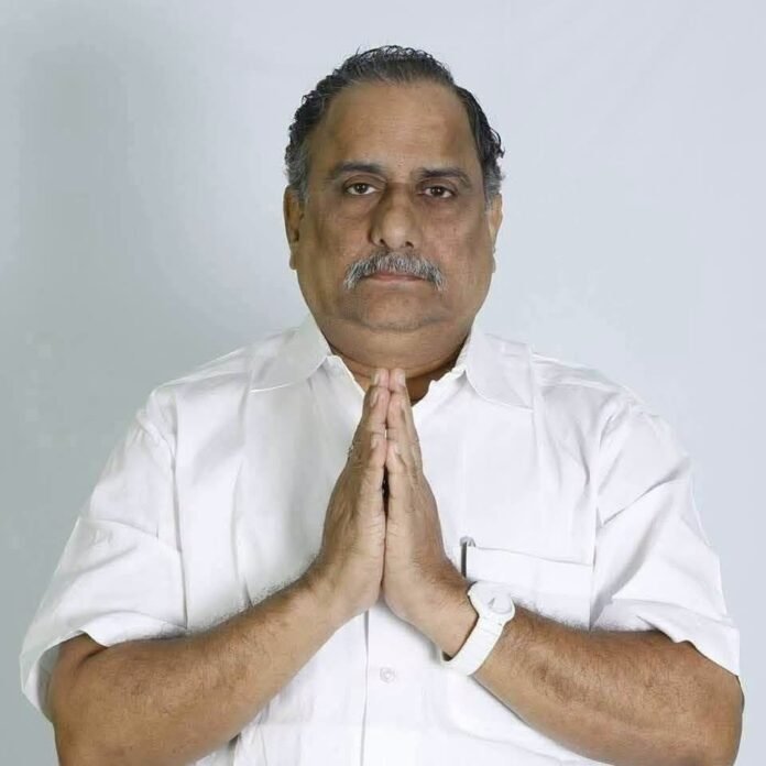 KCR condoles the death of Mudragada Padmanabham. KCR condoles the death of Mudragada Padmanabham.