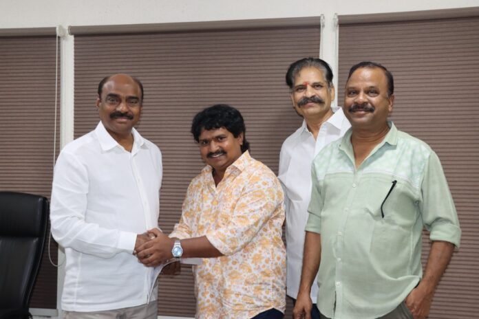 I voluntarily gave up the title of the movie 'Varanasi' – Director Subba Reddy. I voluntarily gave up the title of the movie 'Varanasi' – Director Subba Reddy.