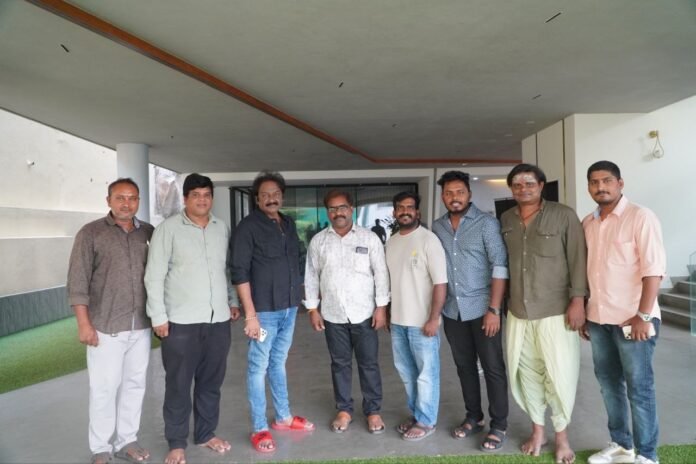 'Manasa Manasa' song from the movie 'Ade Nuvvu Ade Nenu' released by V.V. Vinayak.