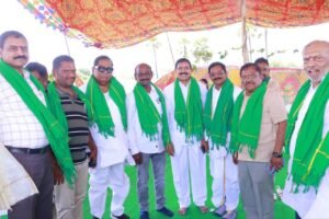 https://voicetodaynews.com/ground-breaking-ceremony-for-the-munnuru-kapu-student-hostel-in-nalgonda/