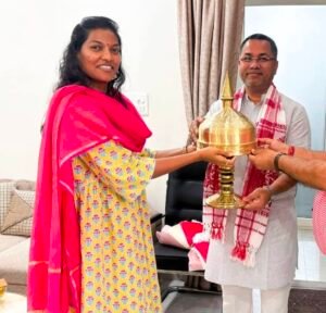 Telangana's pride: IAS officer Keerthi Jalli awarded the prestigious Humphrey Fellowship at MIT.