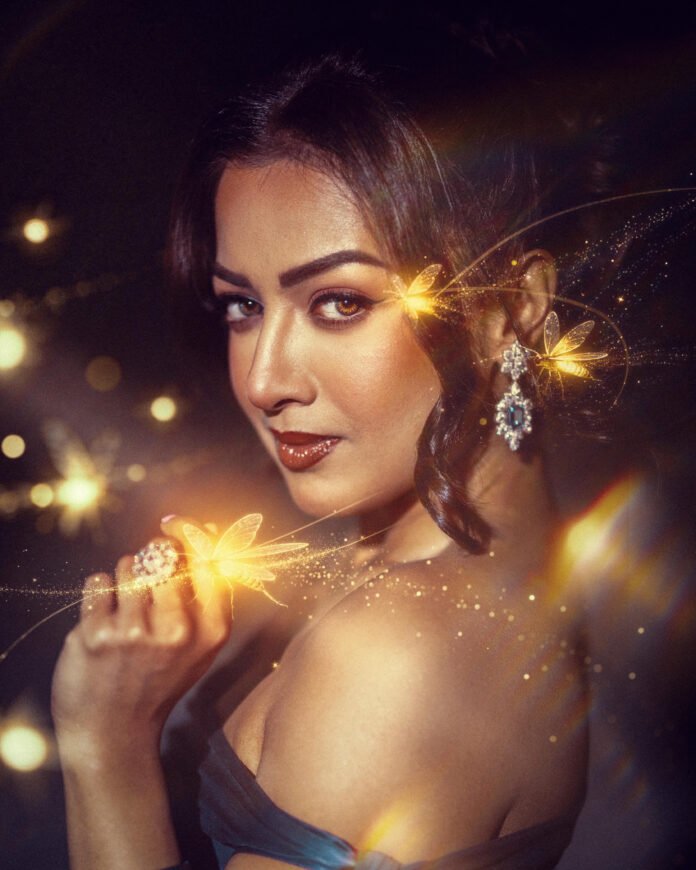 Catherine Tresa Alexander to star opposite Sundeep Kishan in the film 'Karikala'. Catherine Tresa Alexander to star opposite Sundeep Kishan in the film 'Karikala'.